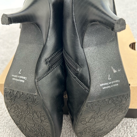 Leather Ankle Boot Size 7 - Picture 4 of 4